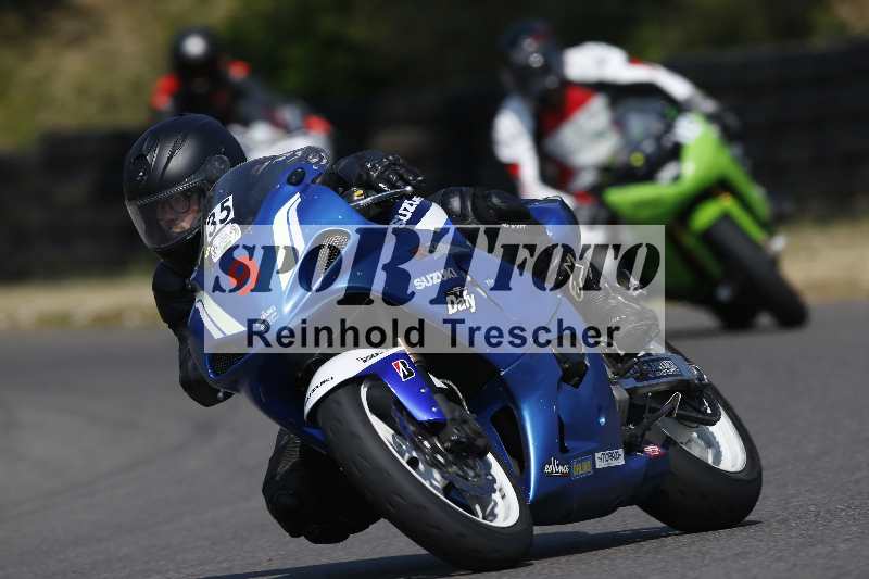 /Archiv-2023/28 05.06.2023 Moto Club Anneau du Rhin/vert-medium/35